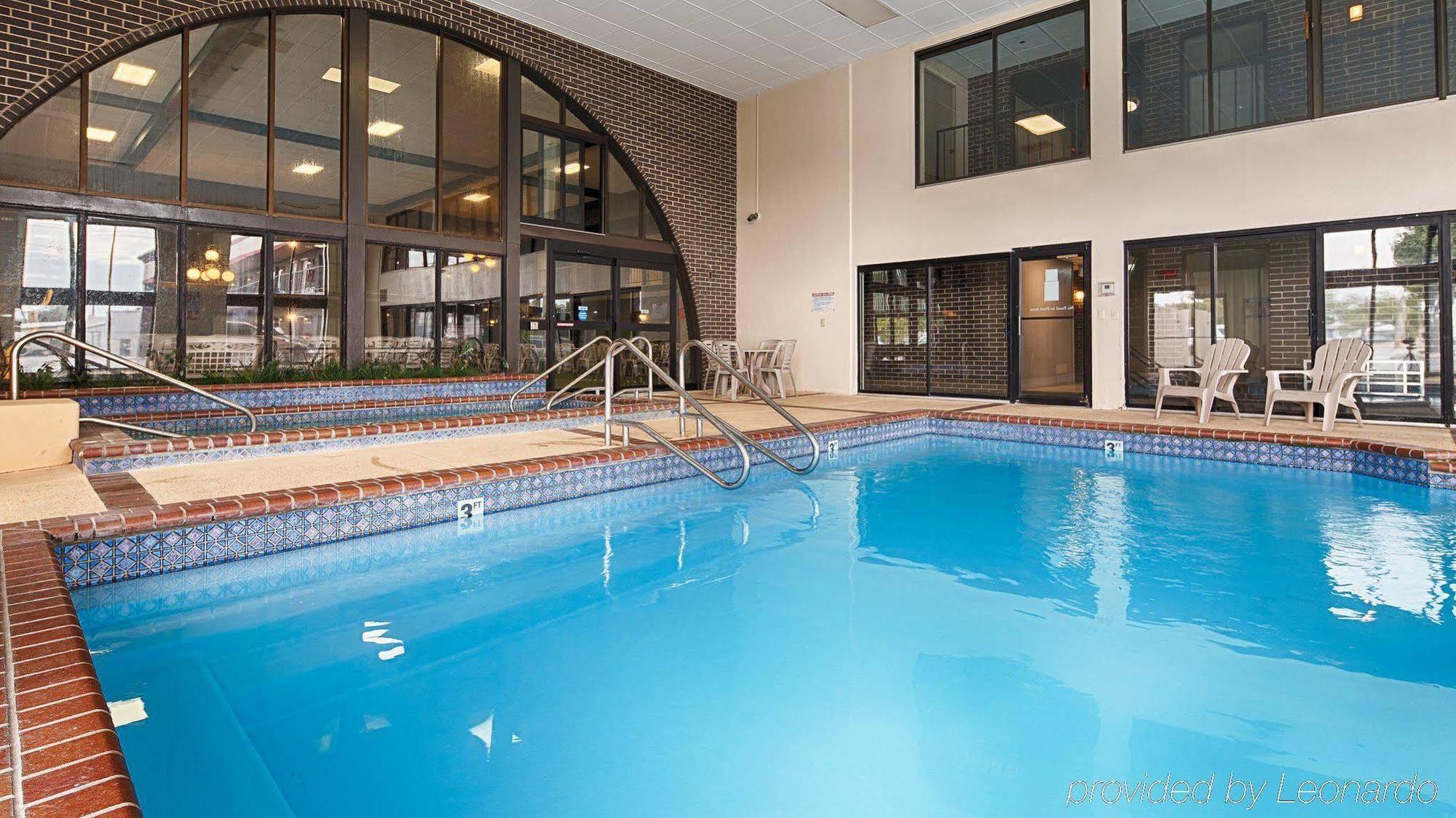 Best Western Angus Inn Great Bend Екстер'єр фото